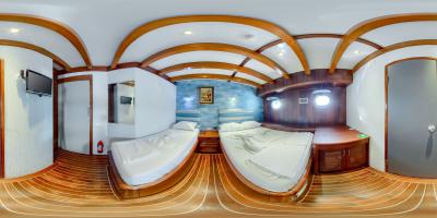 TWIN SINGLE DOUBLE BEDROOM