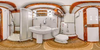 BATHROOM TWIN ROOM 7